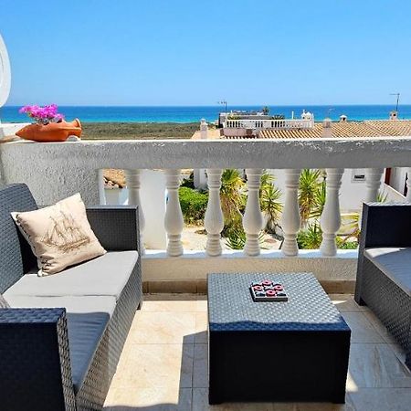 The Swallow'S Rest Beach House - Meia Praia Lagos Exterior photo